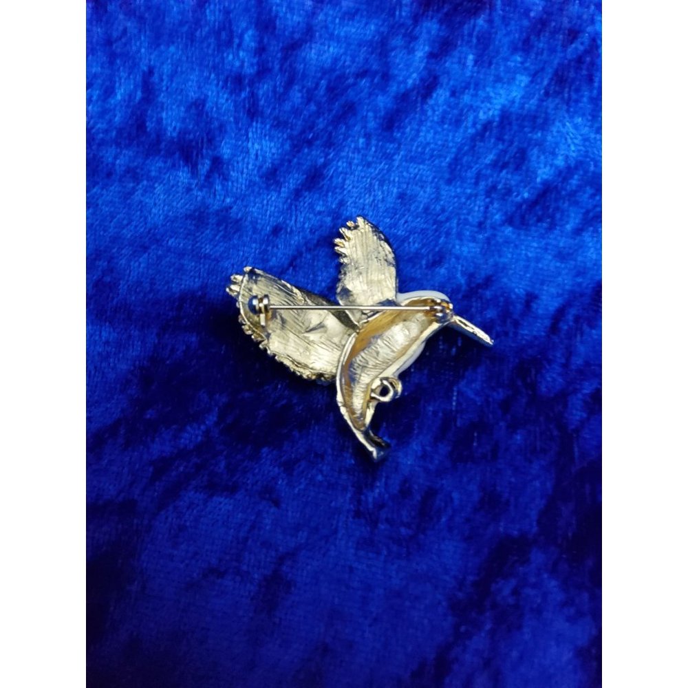 Vintage Un - Branded Rhinestone Goldtone and Enamel Hummingbird Brooch /Pin 1.75 - Picture 3 of 3
